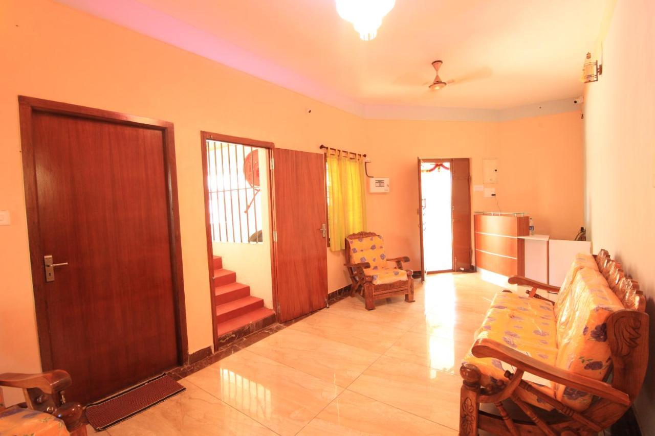 La Villa Pondi Cherie Centertownbeachauroville Пондичери Екстериор снимка