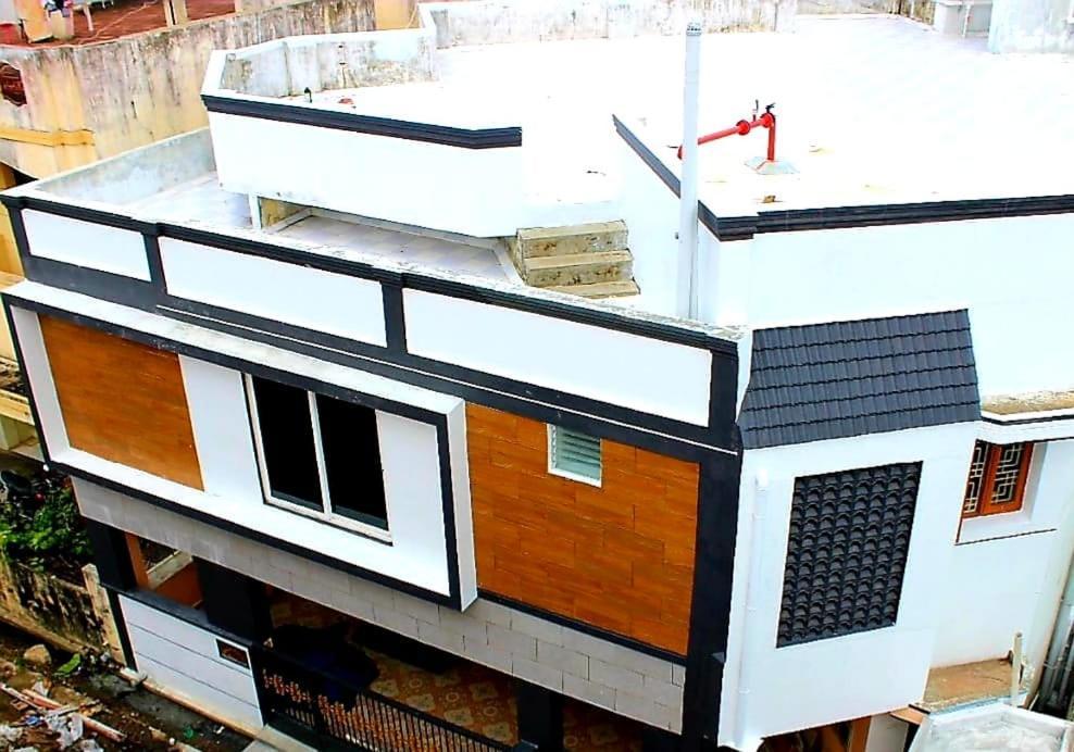 La Villa Pondi Cherie Centertownbeachauroville Пондичери Екстериор снимка