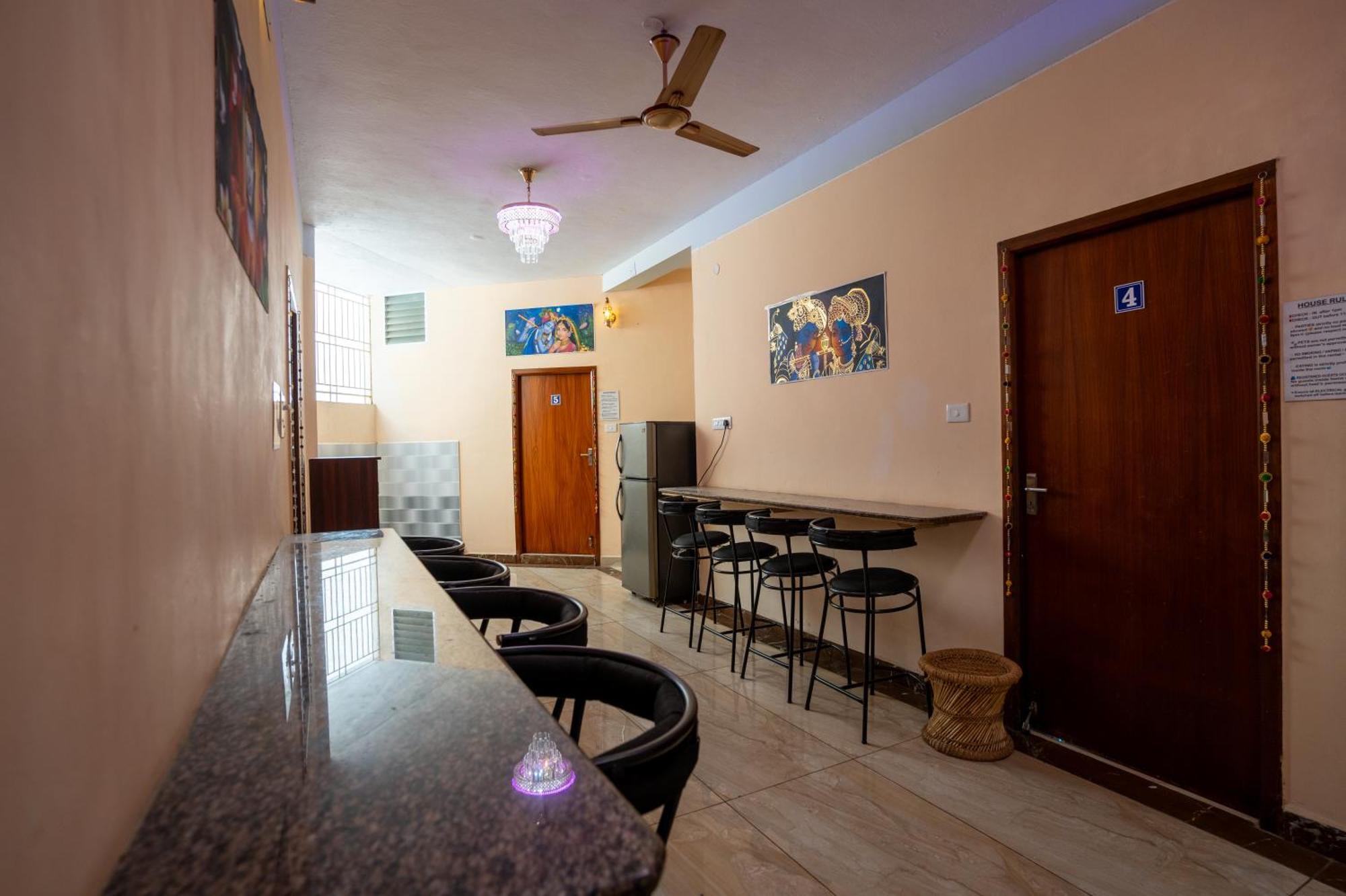 La Villa Pondi Cherie Centertownbeachauroville Пондичери Екстериор снимка